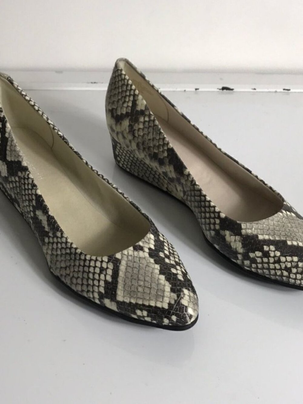 Easy Spirit Abelle Leather Low Wedge Shoes